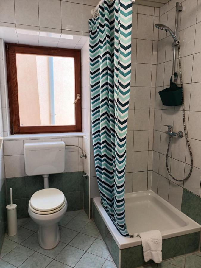 באסקה Apartments Dorcic מראה חיצוני תמונה